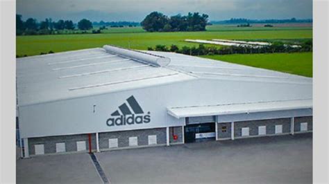 adidas fabrica en san martin